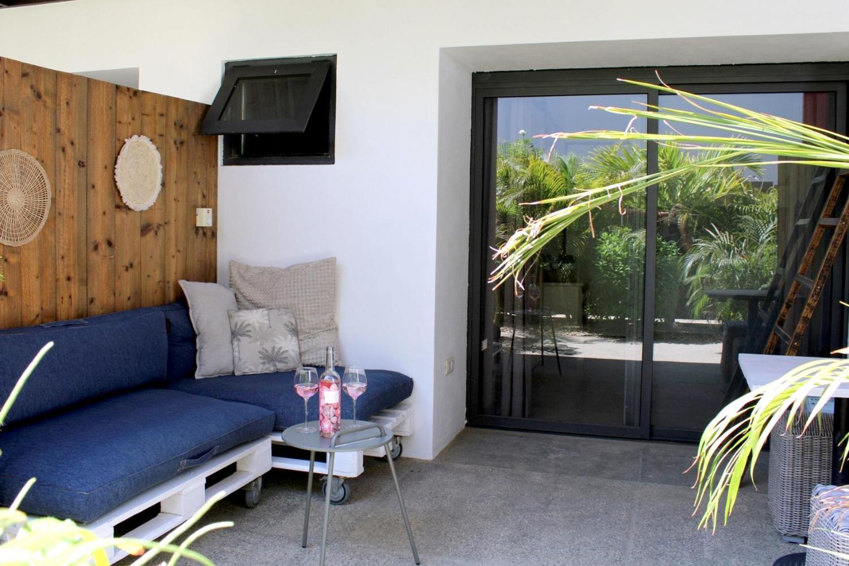 Casa Mantana Bonaire Bed & Breakfast Playa Exterior foto